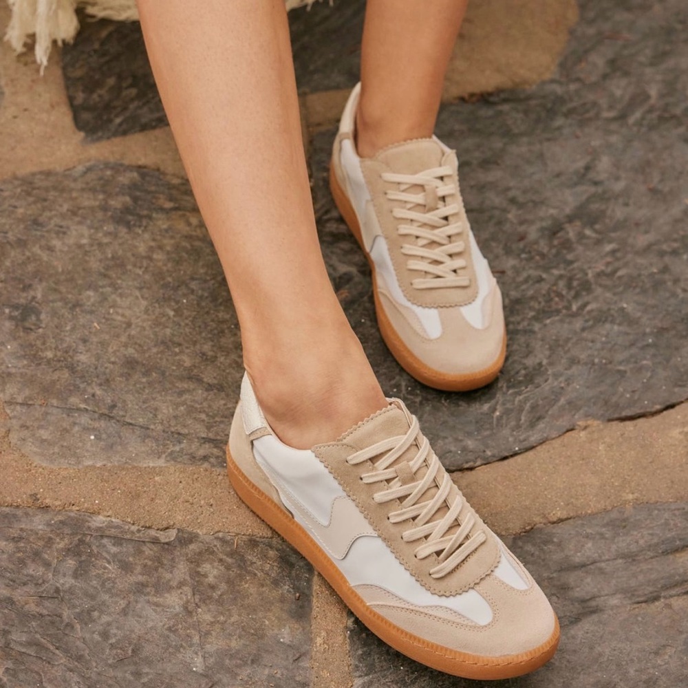Dolce Vita Notice Sneaker - Picture 6 of 6